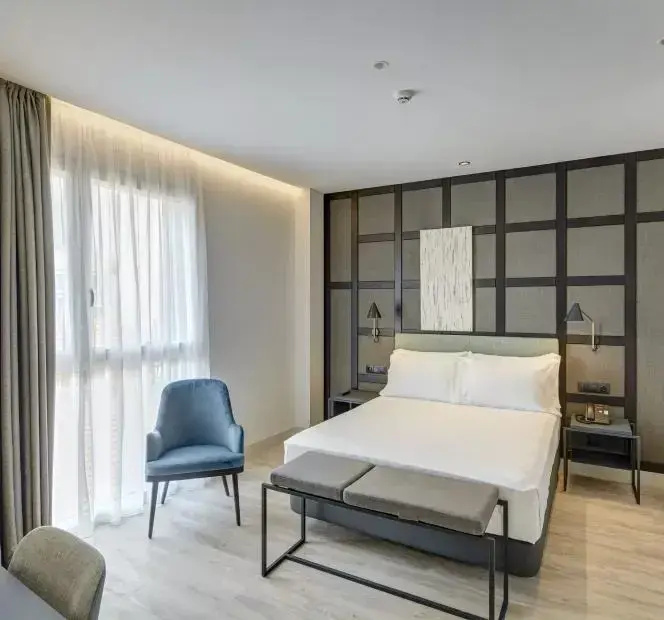 Basic Single room