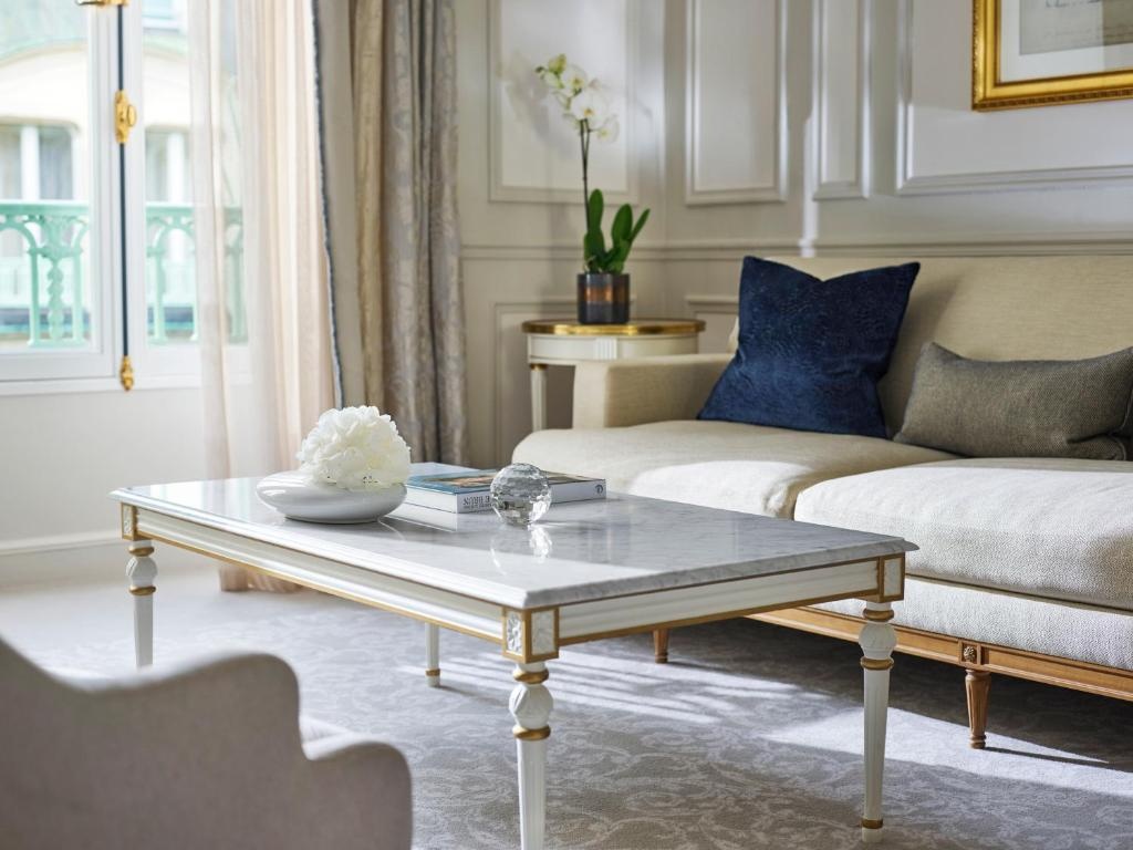 Le Meurice - Dorchester Collection 65
