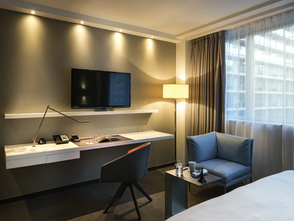 Pullman Paris Tour Eiffel Hotel 44