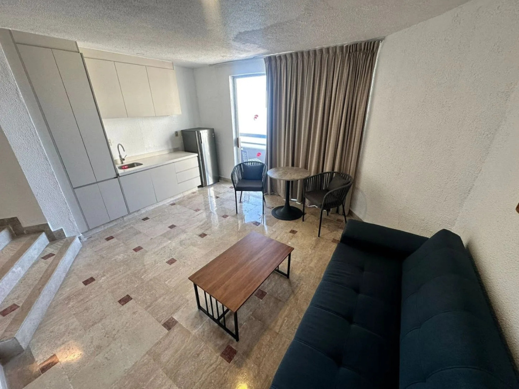 Superior Double Junior Suite (full double bed)