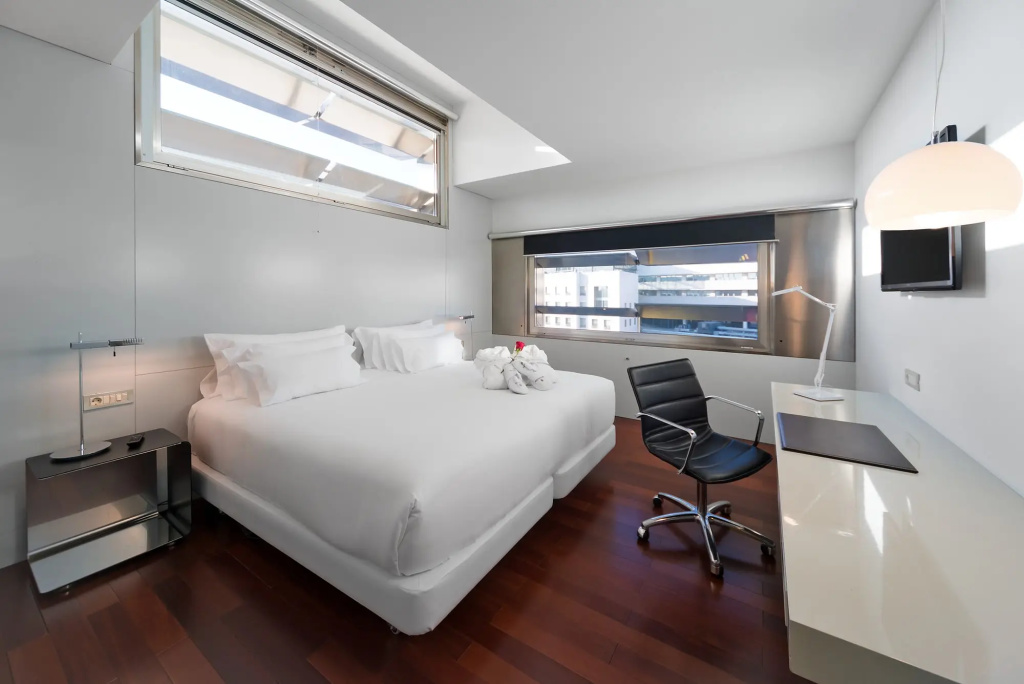 Double Suite (twin beds)