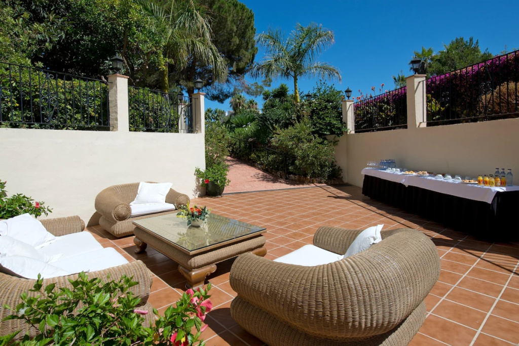 BlueBay Banus Hotel  - Général