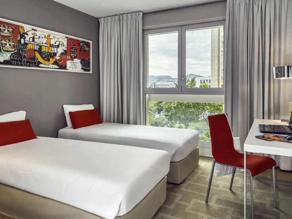 Double Studio (twin beds)