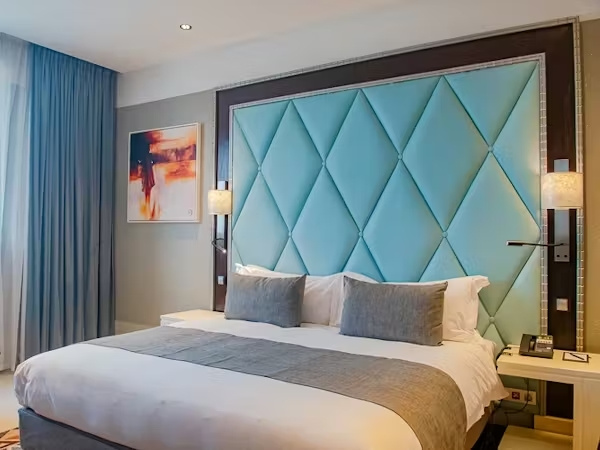 Deluxe Double room (full double bed)