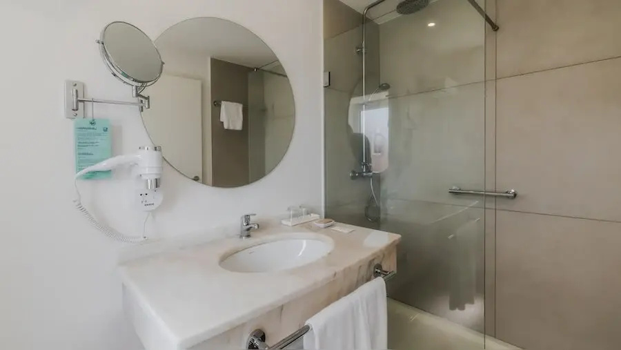 Hotel Enotel Santo da Serra - Chambres