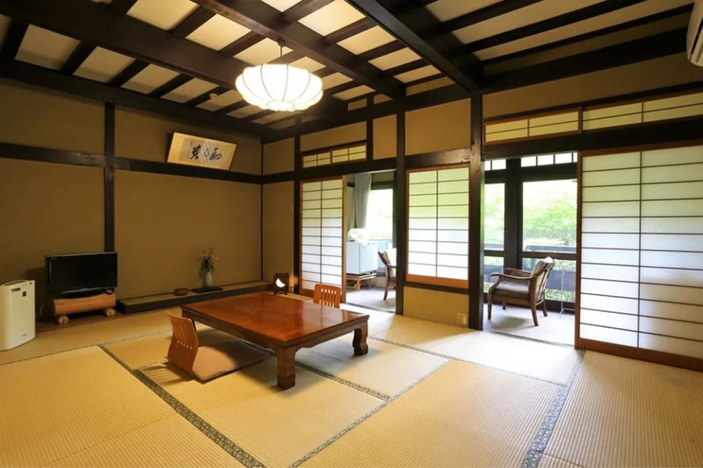 Momijiya Honkan Takao Sansou Ryokan 사진 31