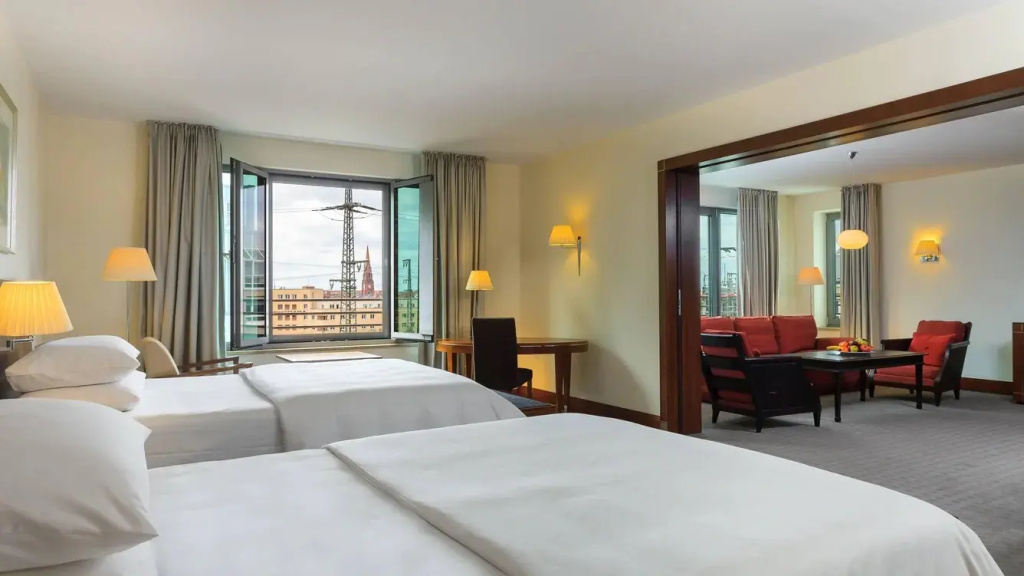 Porticus Double Suite (twin beds)
