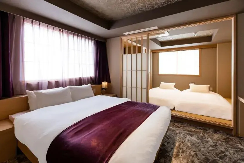 Japanese & Western with Kitchen Double room (full double bed)