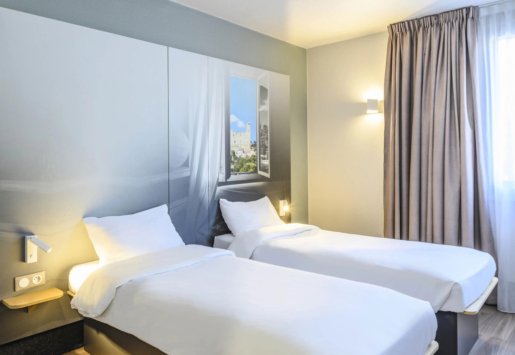 Double room (twin beds)