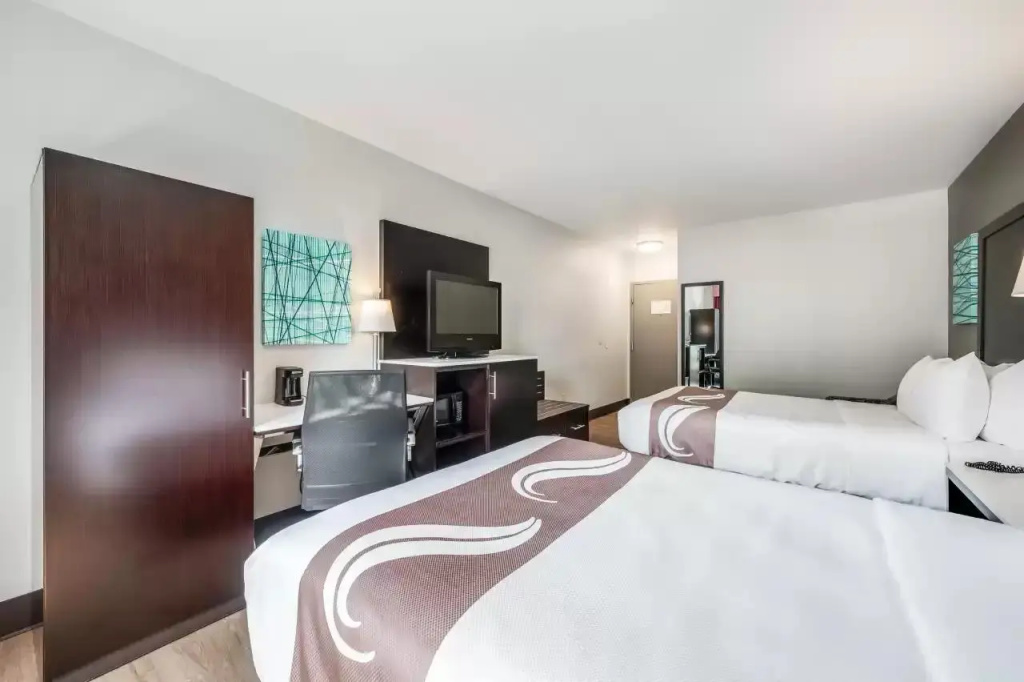 Quadruple room
