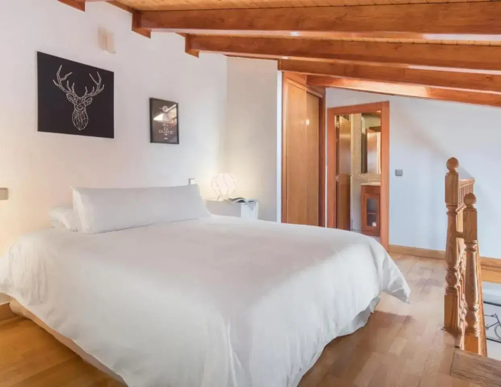 2 Bedrooms Quadruple Duplex