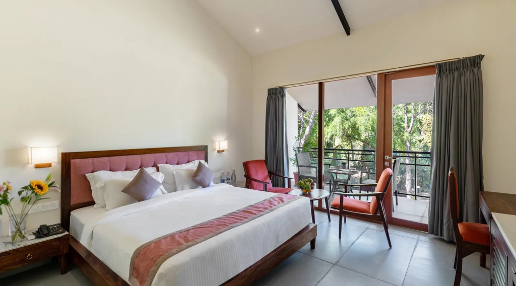 Double Luxury Cottage Room (full double bed)