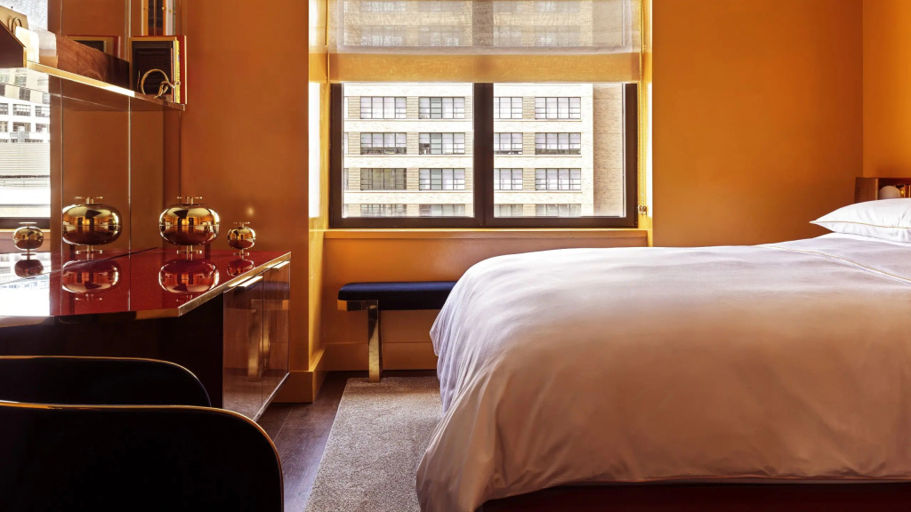 Deluxe Double room (full double bed)