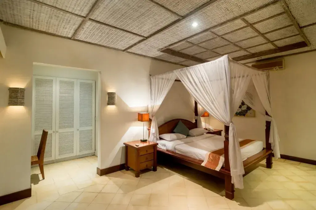 Gajah Biru Bungalows - Tap to explore photos