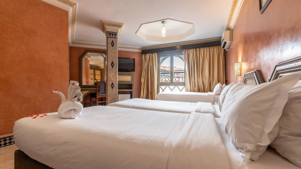 Standard Double room (twin beds)
