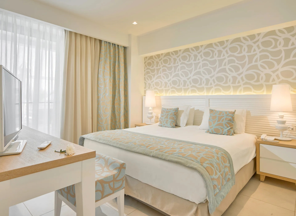 Private Pool Double Junior Suite (full double bed)