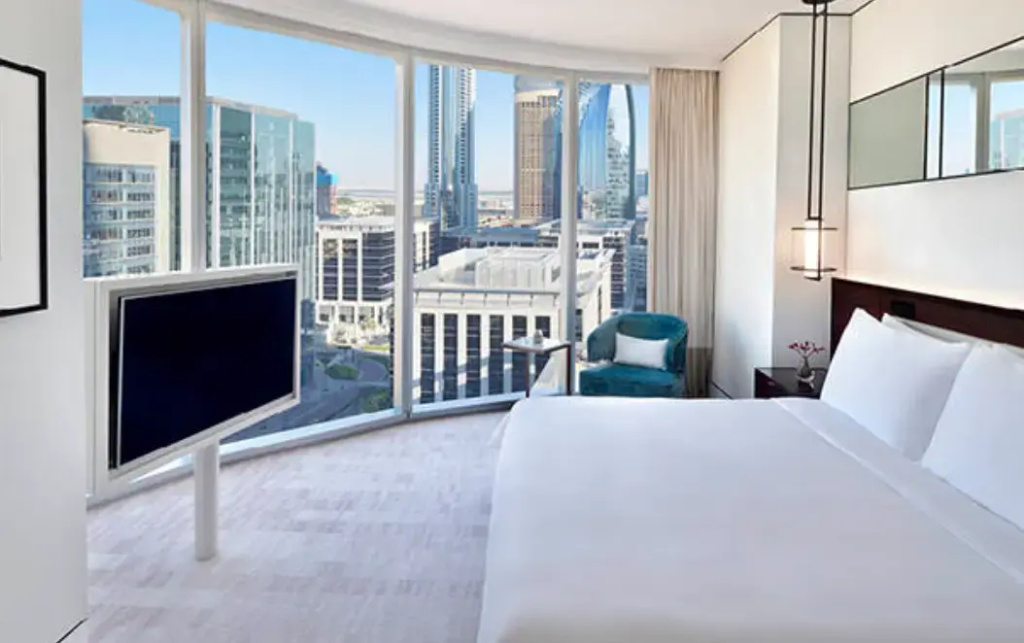 Executive Sky View Double Suite (full double bed)