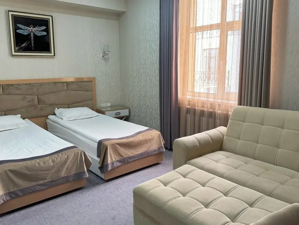 Grand Standard Double room (twin beds)