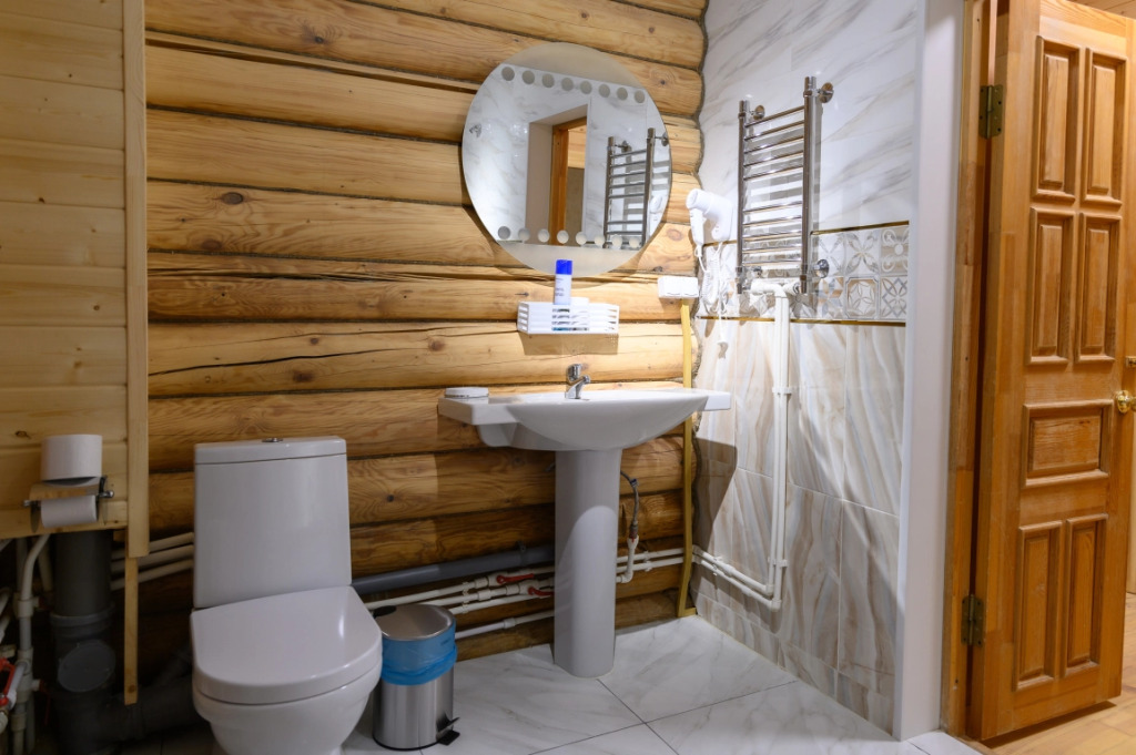 Двухместный номер в избе с 2 комнатами с красивым видом из окна двуспальная кровать в Вкс