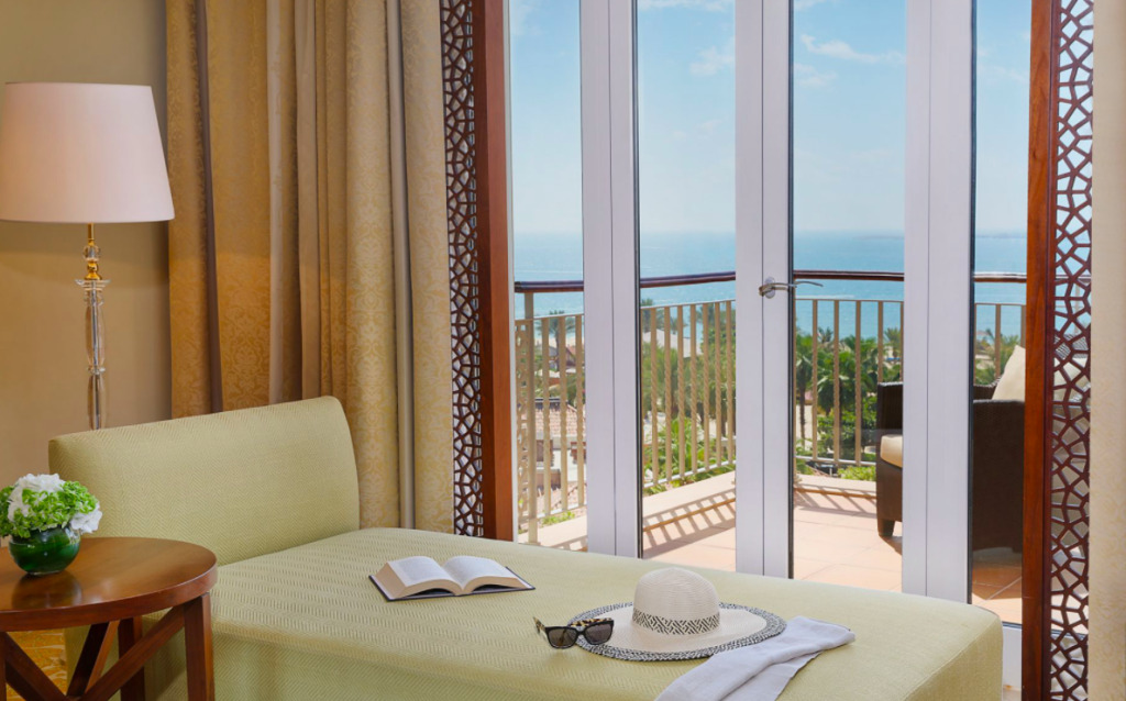 The Ritz-Carlton, Dubai