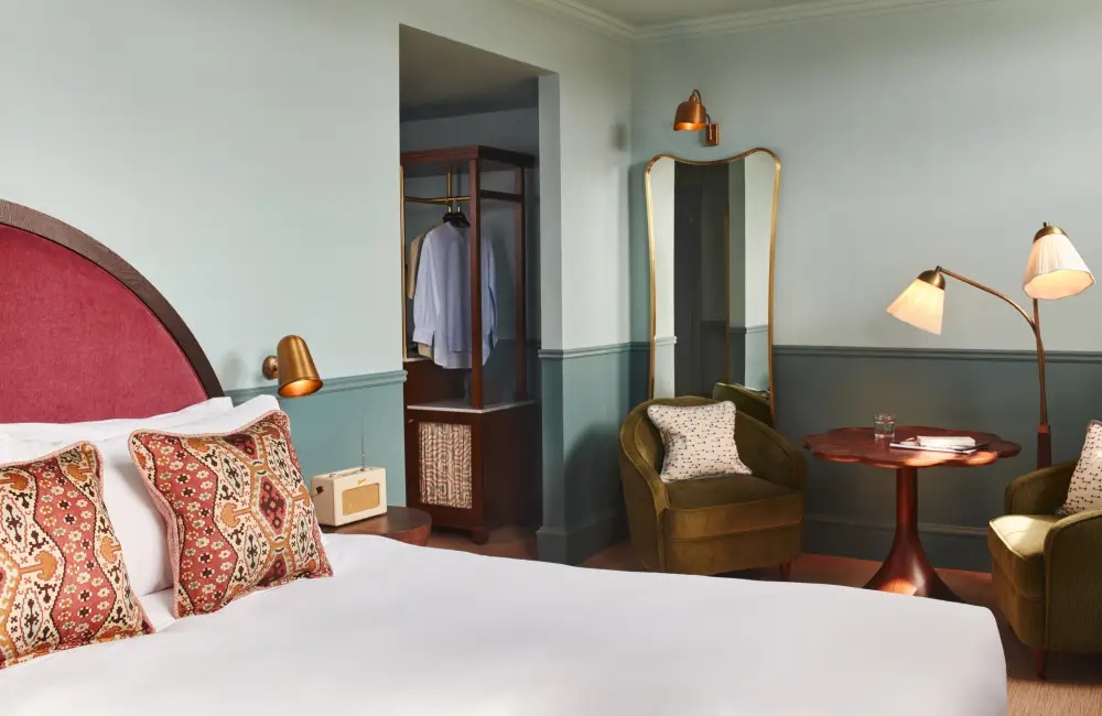 Biggy Double room (full double bed)