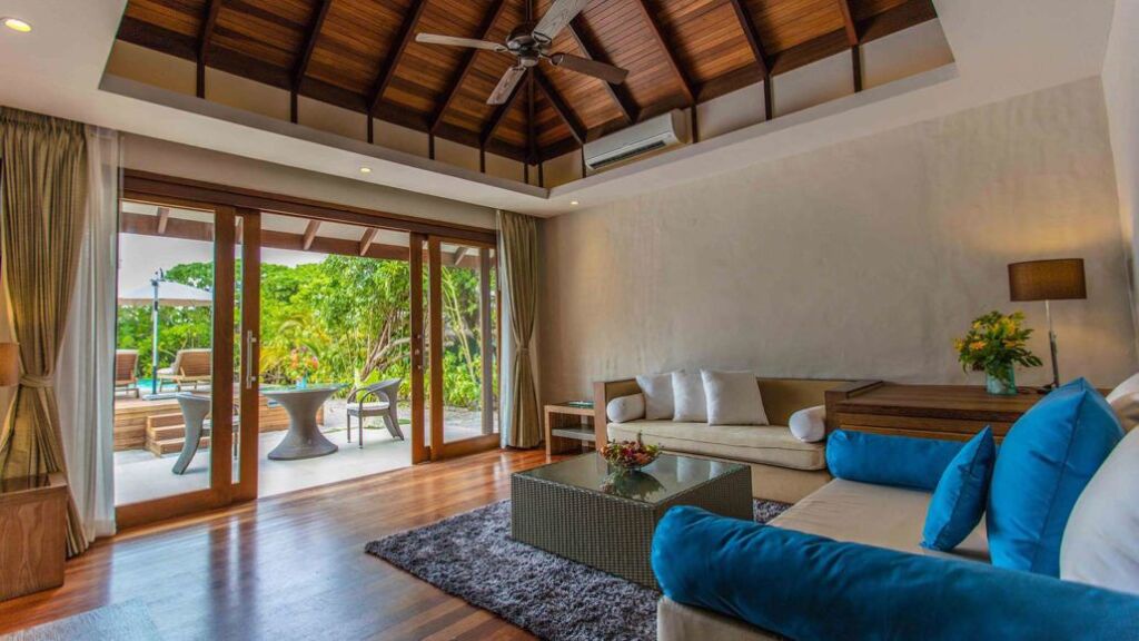 Hideaway Beach Resort & Spa