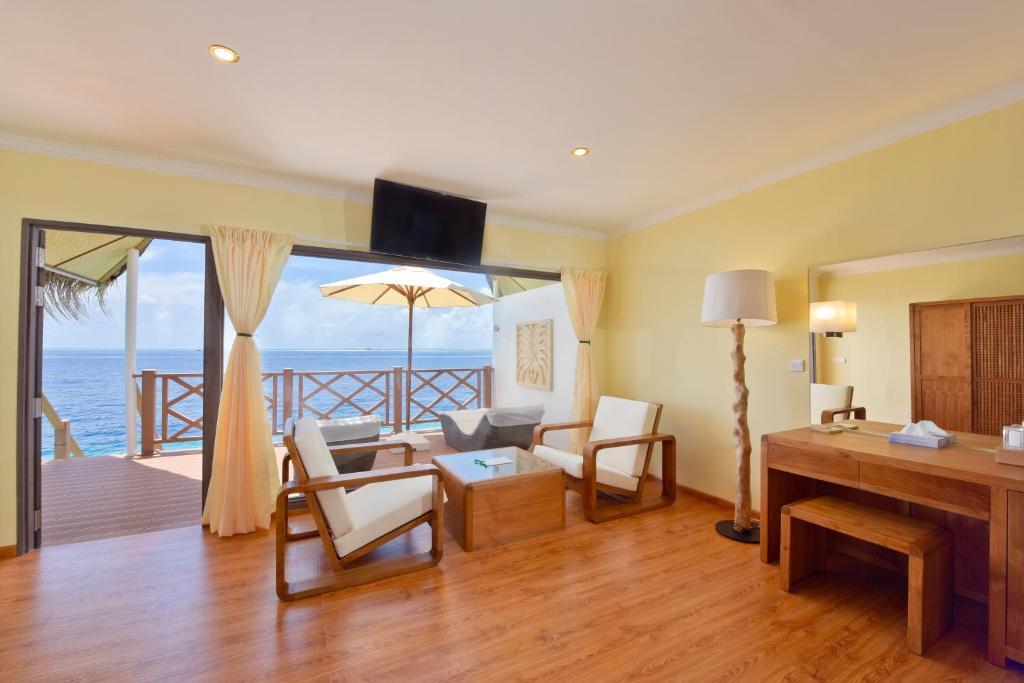 Dreamland -The Unique Sea & Lake Resort, Spa