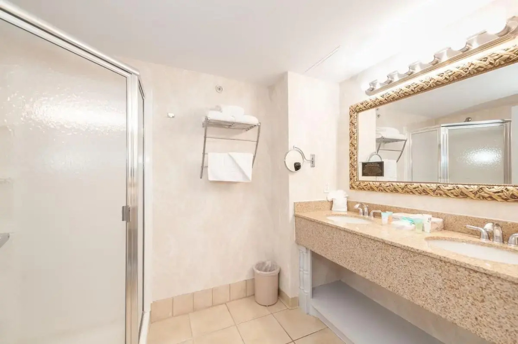 Bellissimo Hotel, Trademark by Wyndham Near Foxwoods Casino - Chambres