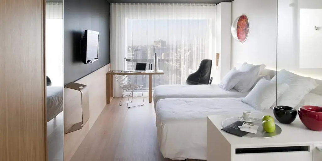 Orbital Double room (full double bed)