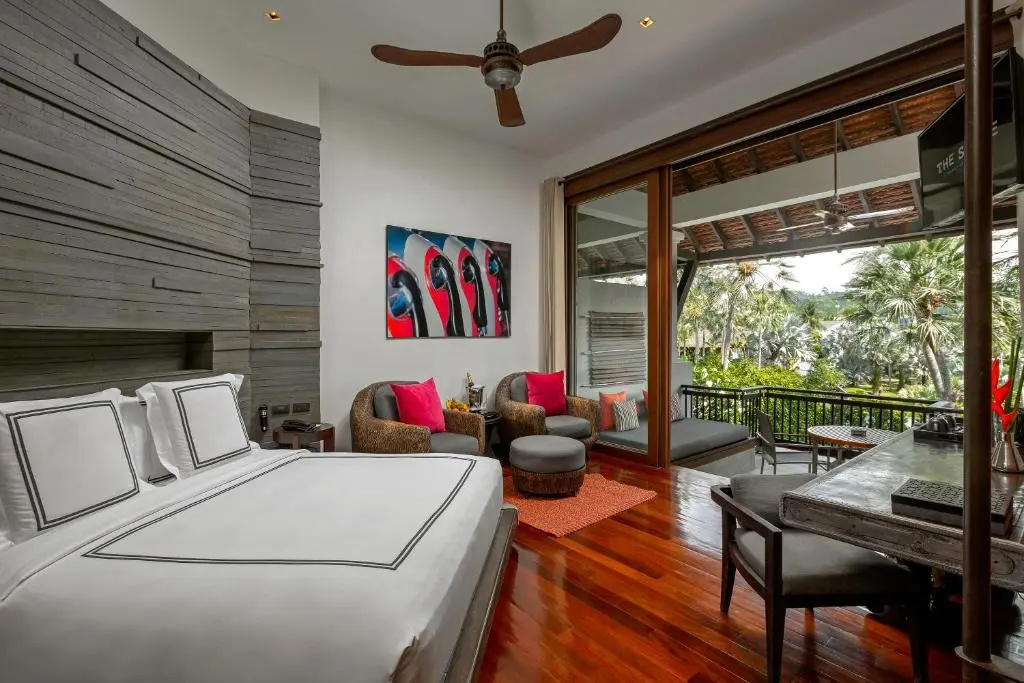 The Slate Phuket Room Type - Pearl Bed Double Suite (full double bed)