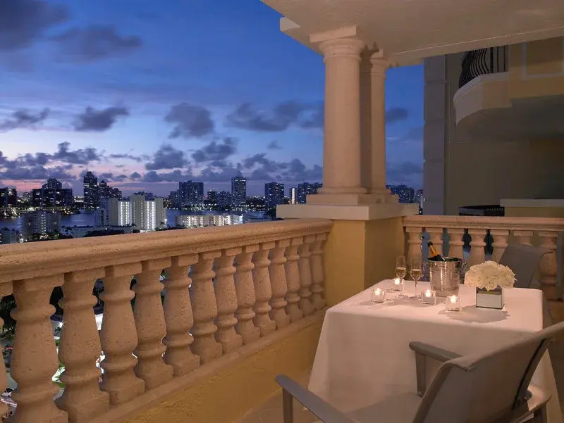 Acqualina Resort & Residences On The Beach - Chambres