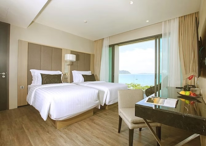 Premier Double room with sea view (twin beds)