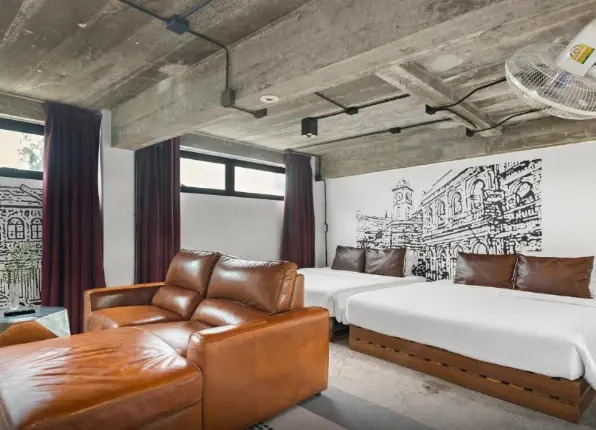 Номер Семейный в Quip Bed & Breakfast Phuket Hotel