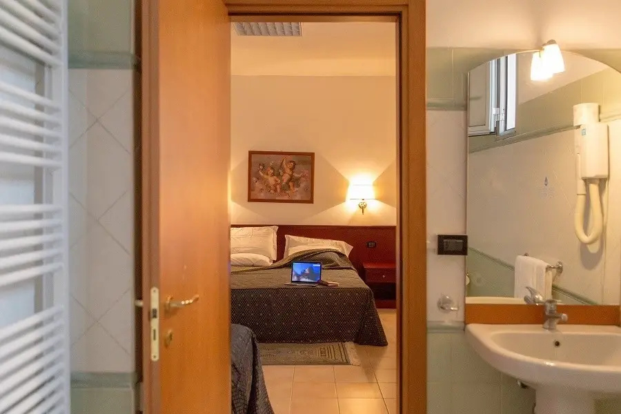 Triple room