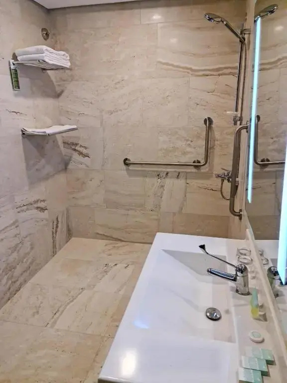 Ramada by Wyndham Dubai Barsha Heights Hotel - Chambres