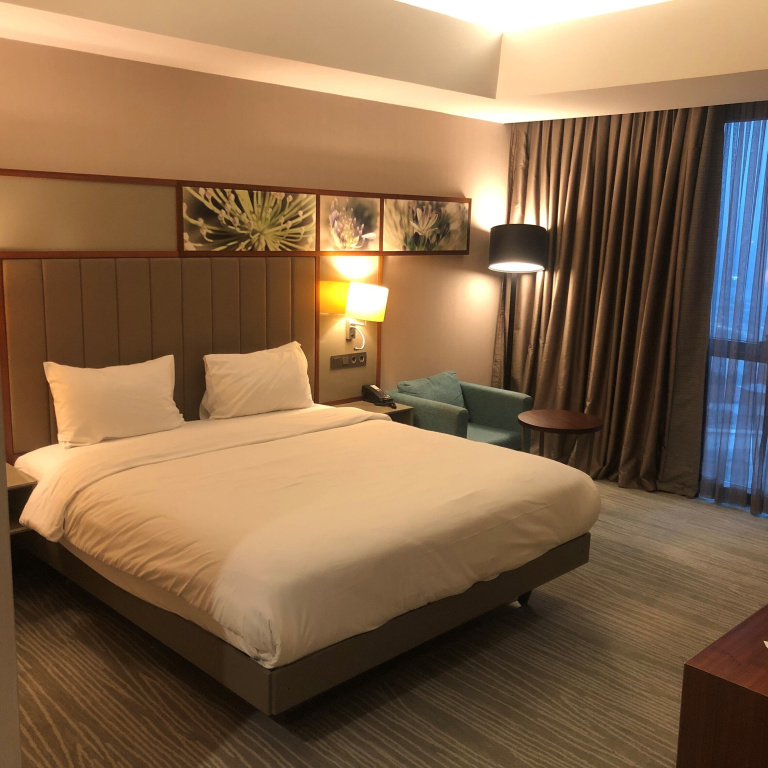 1 Bedroom Double Suite full double bed