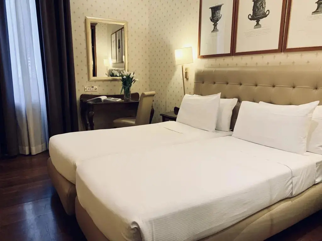 Omnia Classic Double room (full double bed)