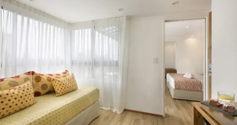 Hotel Sheltown - Chambres