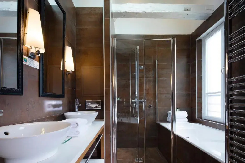 Hotel Le Six 56