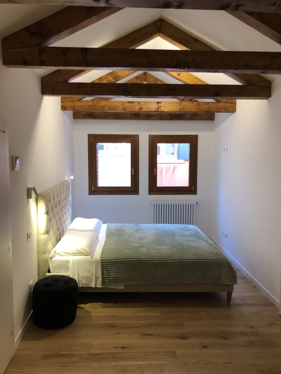 Romantic Studio Suite
