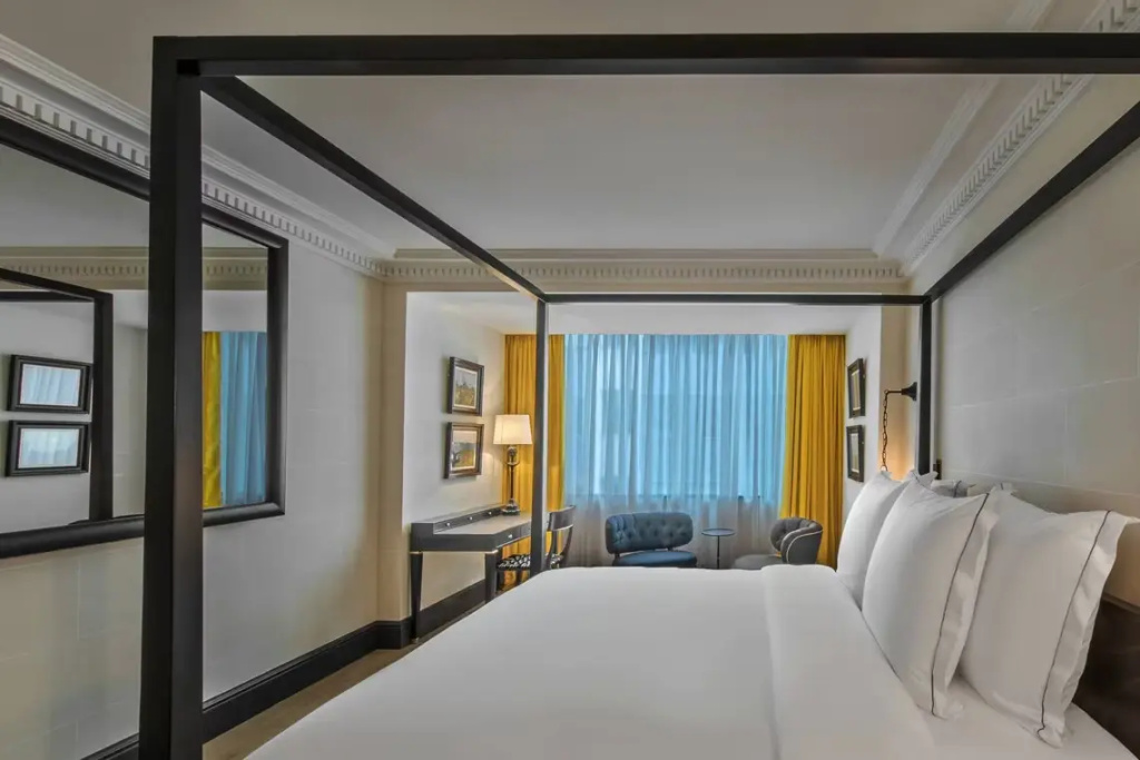 Hôtel de Berri Champs-Élysées, a Luxury Collection Hotel 42
