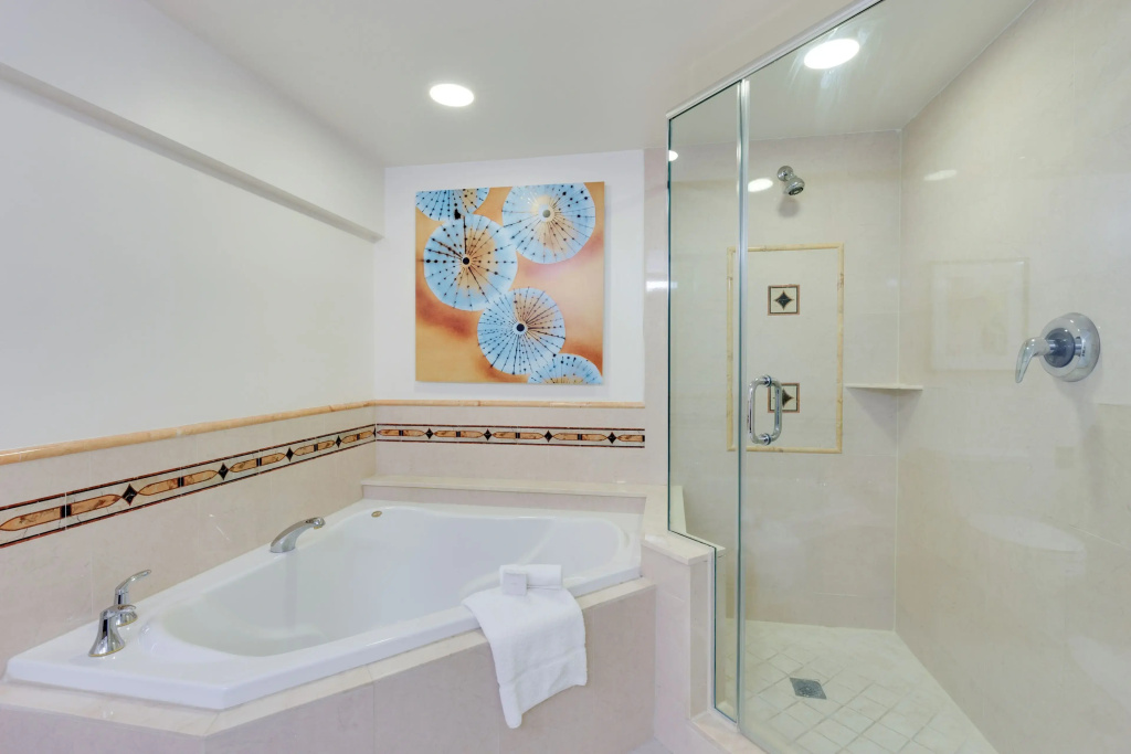 Naples Grande Beach Resort - Chambres