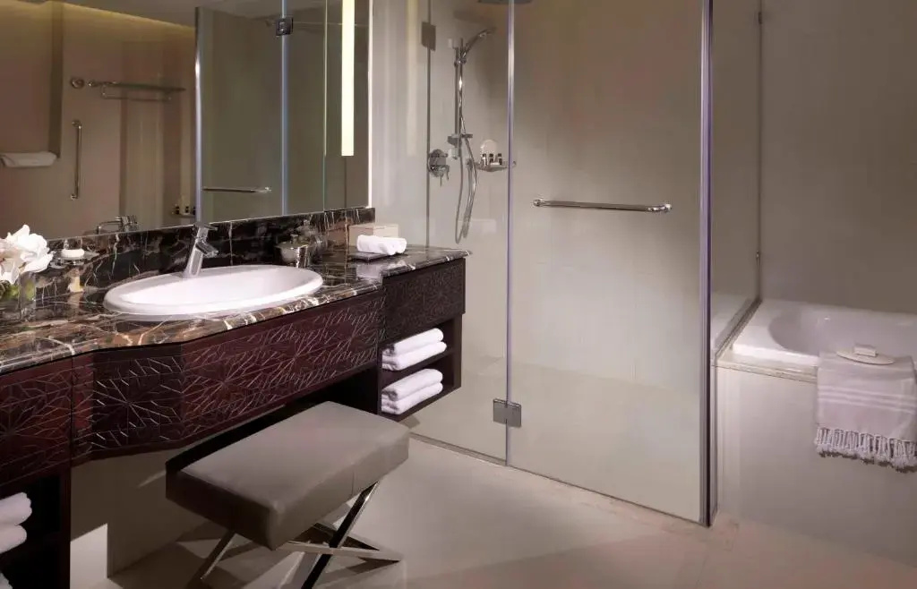 Bab Al Qasr Hotel & Residences, Абу Дабі, Об'єднані Арабські Емірати мініатюра 12