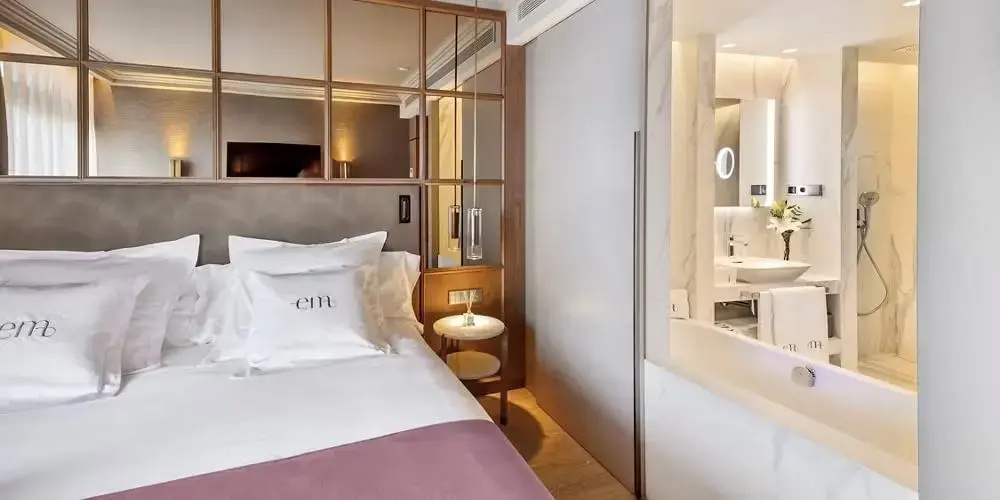 Tranquility Deluxe Double room (twin beds)