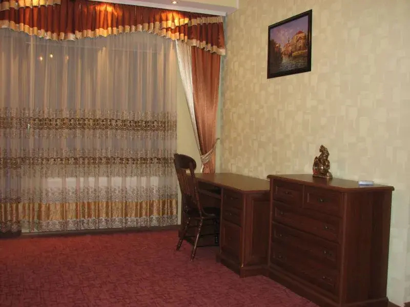 Gostiny Dvor Zhytomyr