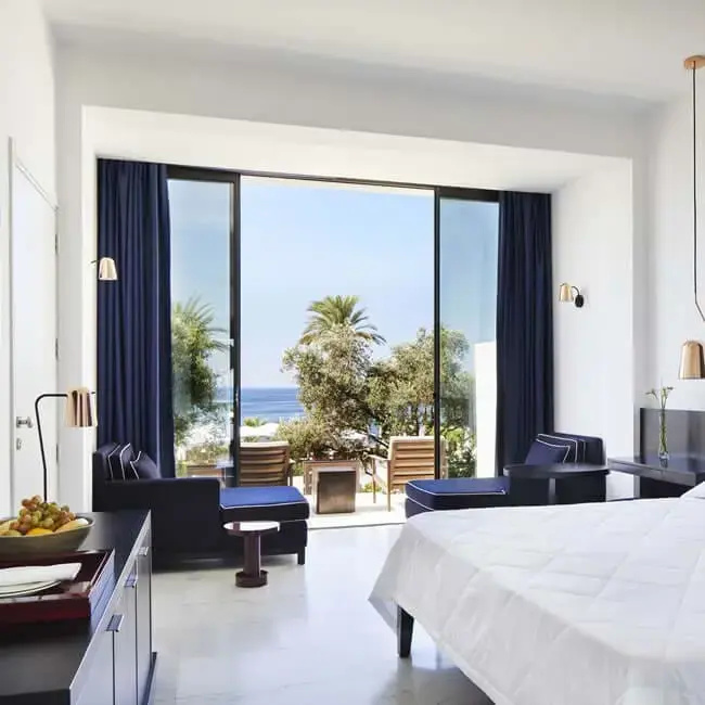 Terrace Double room with sea view (full double bed)