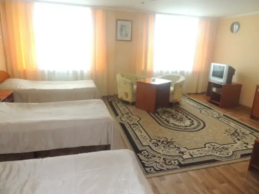 Standard Quintuple room