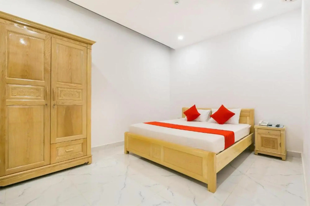 Standard Double room (full double bed)