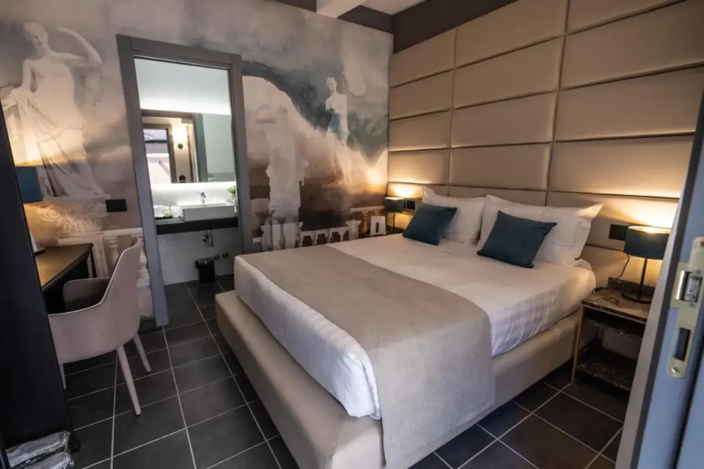 Standard Double room (full double bed)