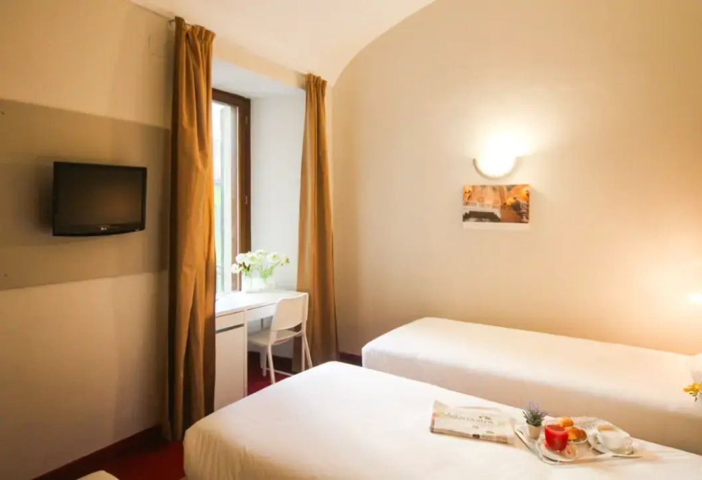 Green Class Hotel Astoria - Chambres